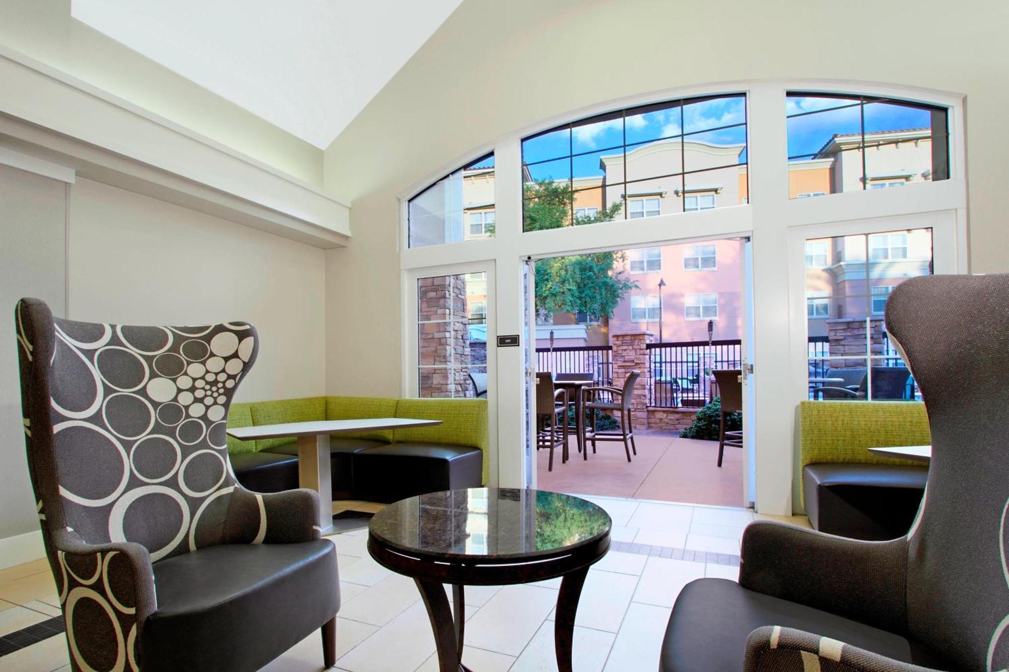 Residence Inn Phoenix Glendale Sports & Entertainment District Екстер'єр фото