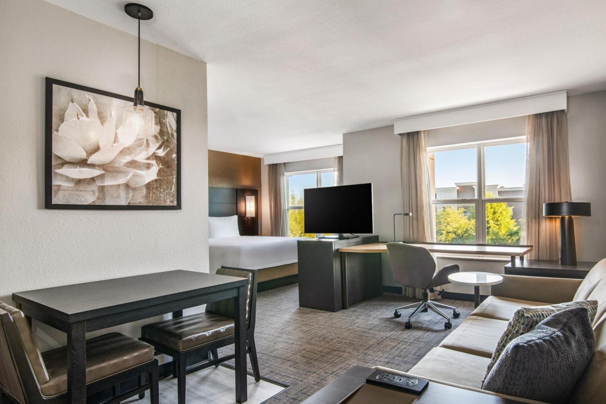 Residence Inn Phoenix Glendale Sports & Entertainment District Екстер'єр фото
