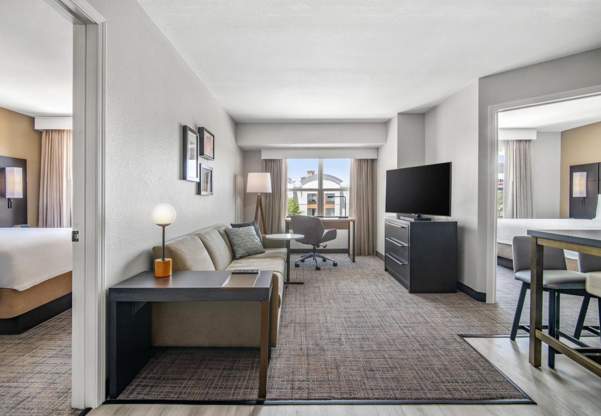 Residence Inn Phoenix Glendale Sports & Entertainment District Екстер'єр фото