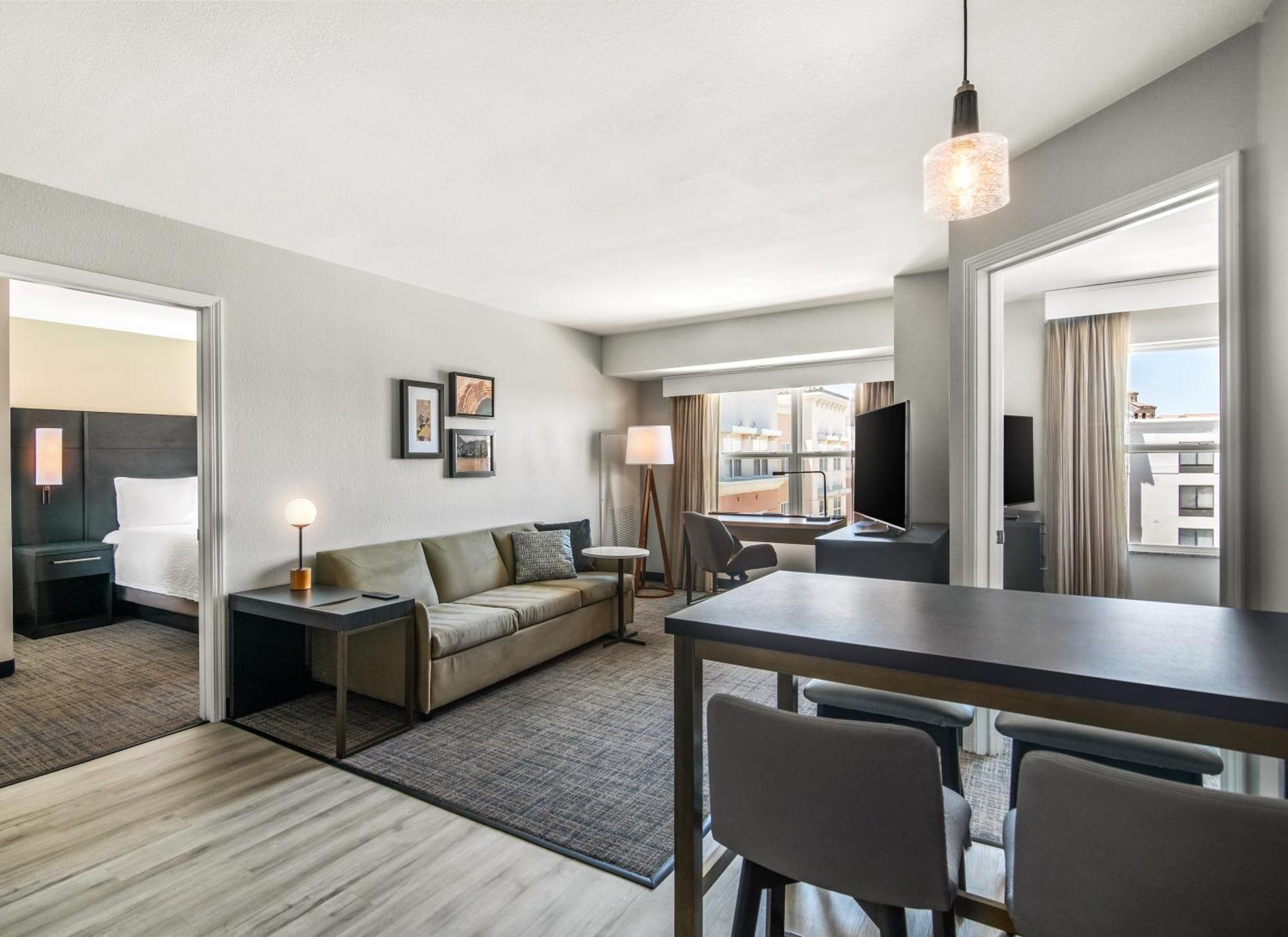 Residence Inn Phoenix Glendale Sports & Entertainment District Екстер'єр фото