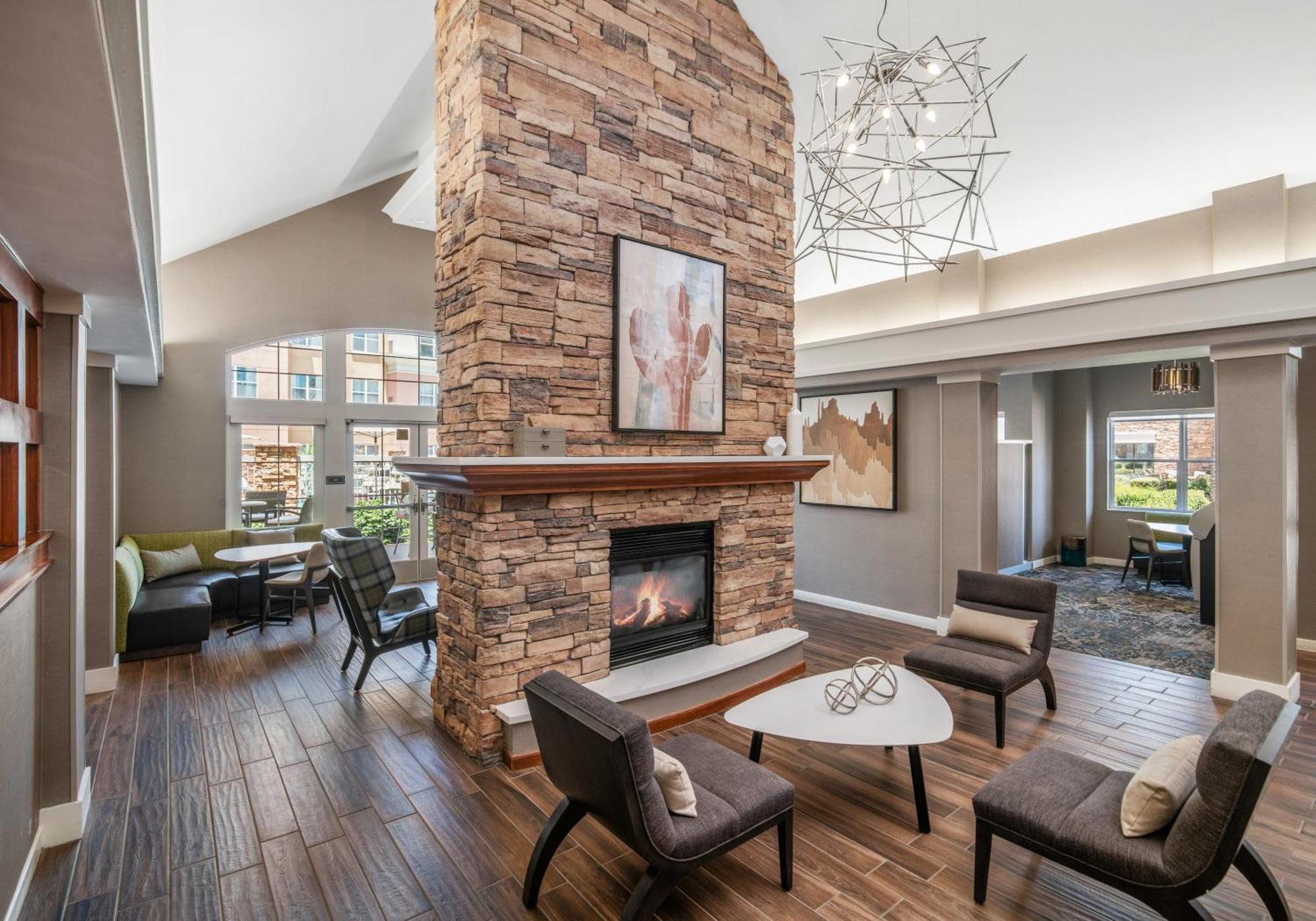 Residence Inn Phoenix Glendale Sports & Entertainment District Екстер'єр фото