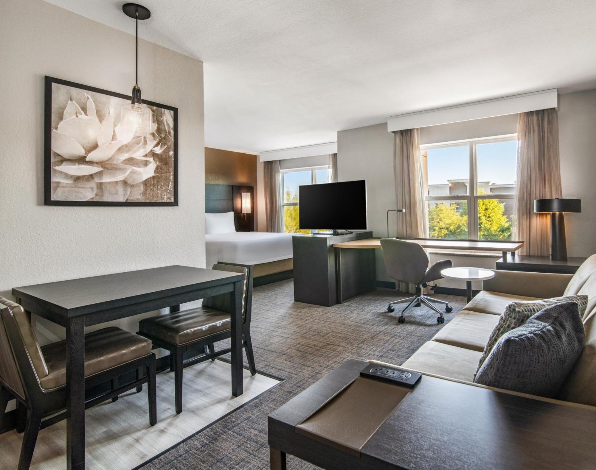 Residence Inn Phoenix Glendale Sports & Entertainment District Екстер'єр фото