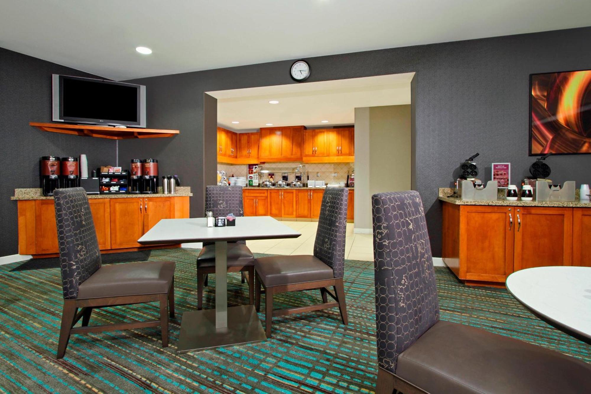 Residence Inn Phoenix Glendale Sports & Entertainment District Екстер'єр фото